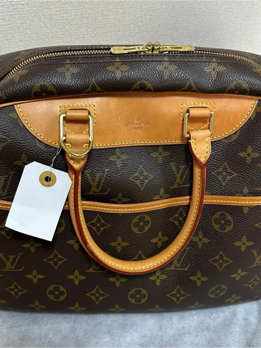 Louis Vuitton Deauville Handbag Monogram Canvas  travel bag